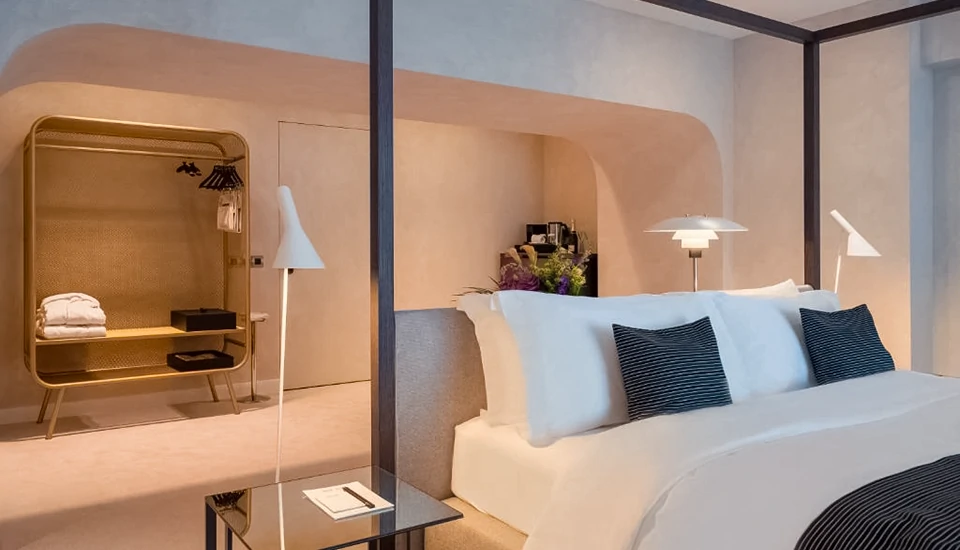 هتل مونوگراف تفلیس